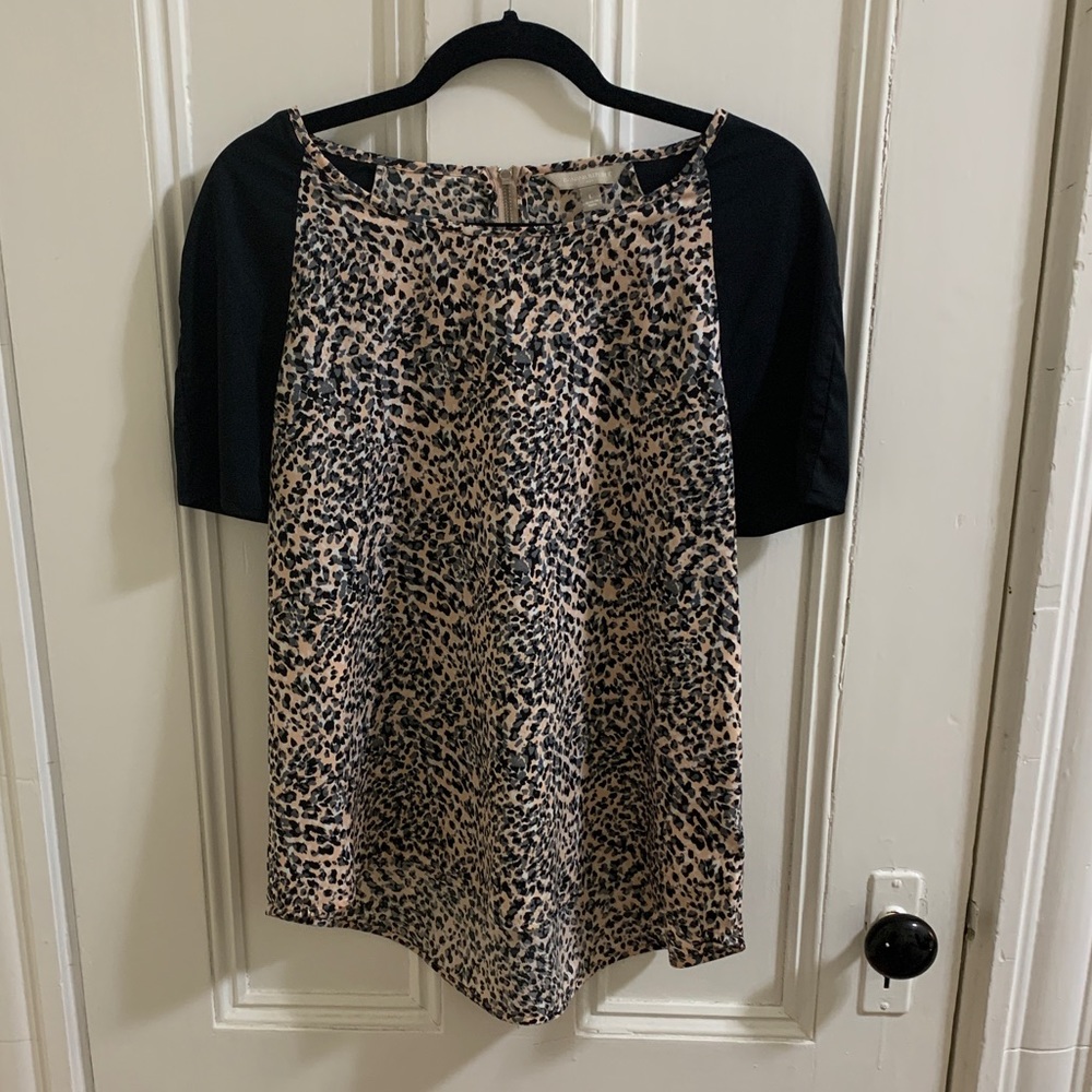Banana Republic Animal Print Top, Zipper Back Detail, Women's Size Medium